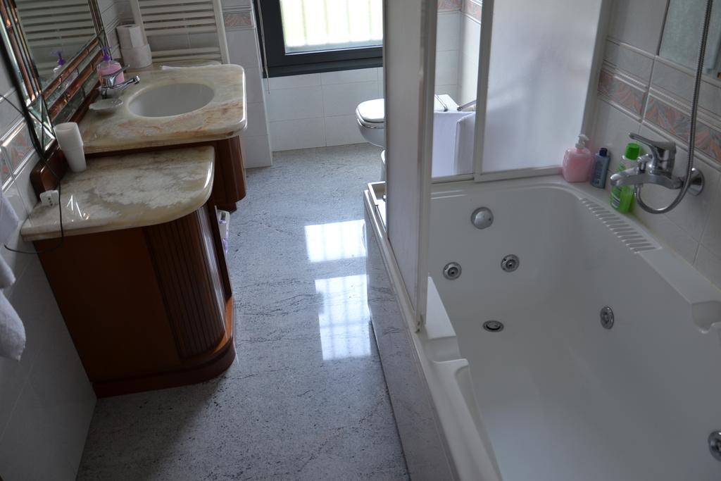 Bed & Breakfast Cesarina Bologna Room photo